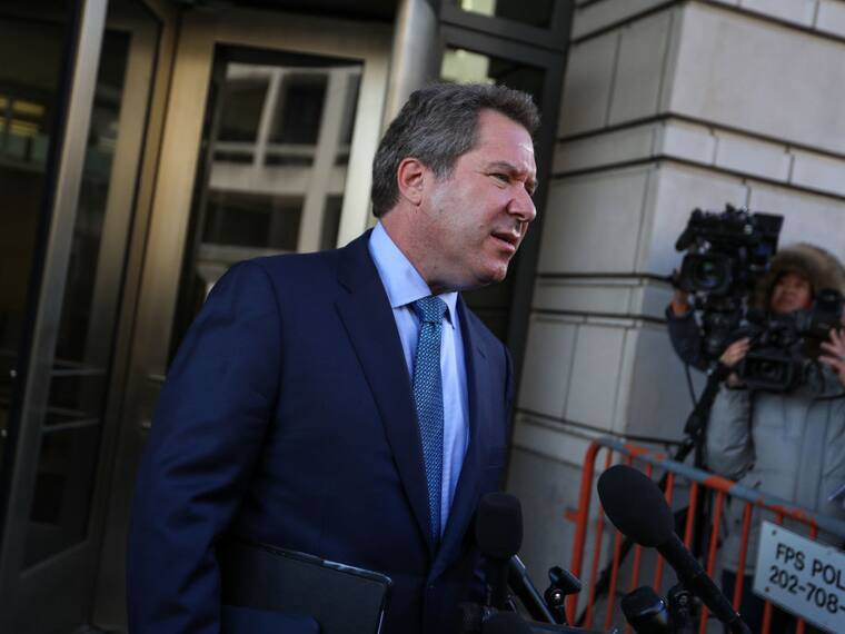 Abogado de Ovidio acusa amenazas y acoso desde México.