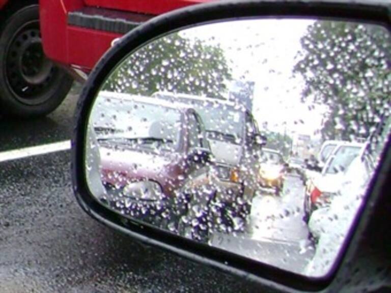 Registra lluvia ligera zona norte del DF