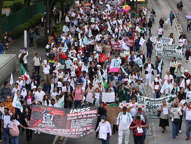 Trabajadores del IMSS anuncian megamarcha nacional para este viernes; van por la renuncia de Rafael Olivos