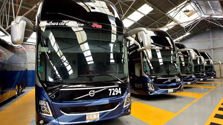 Impulsa SICT balizado de las unidades de autotransporte de carga federal