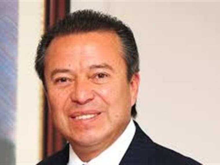 La radio es el mejor vehículo del entretenimiento. César Camacho Quiroz