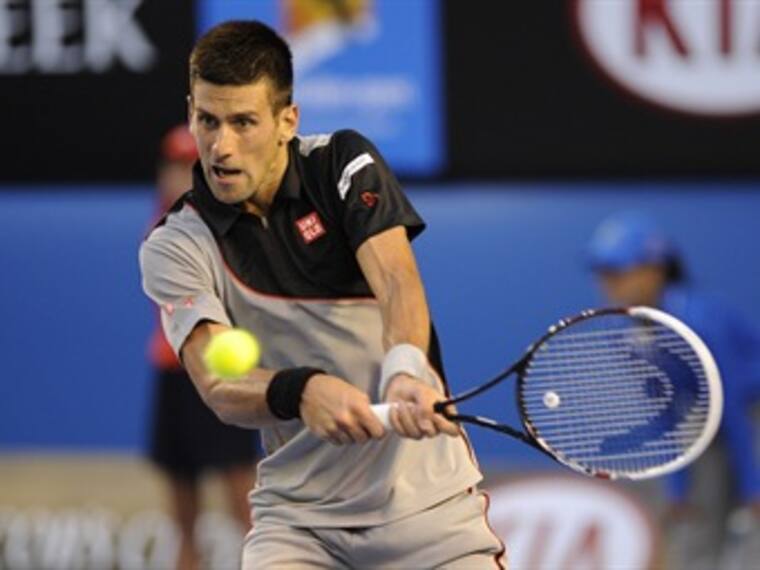 Djokovic supera el muro y pasa a tercera ronda de Wimbledon