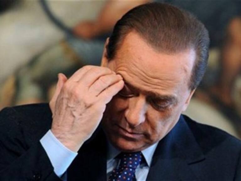 Podría renunciar Berlusconi afirma uno de sus asesores