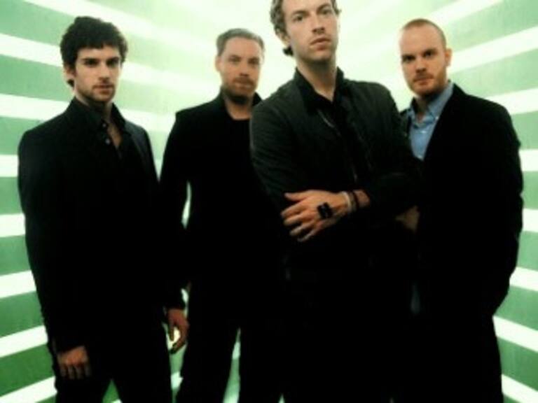 Sigue Coldplay promoción de nuevo álbum con video de 'Charlie Brown'