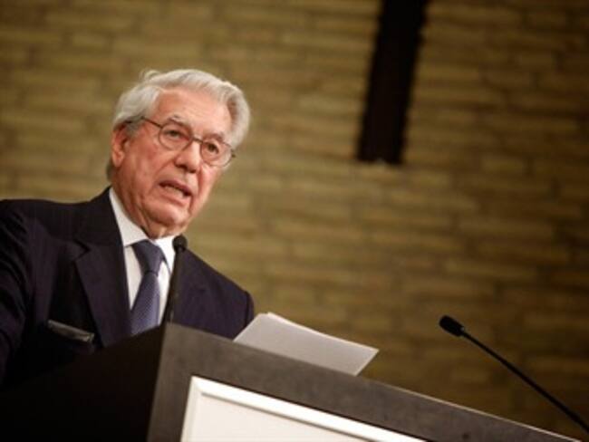 México hoy está mejor que en los tiempos de la dictadura perfecta: Mario Vargas Llosa