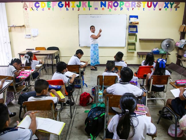 Anuncian que se impartirán clases de náhuatl en más de 70 secundarias en la CDMX