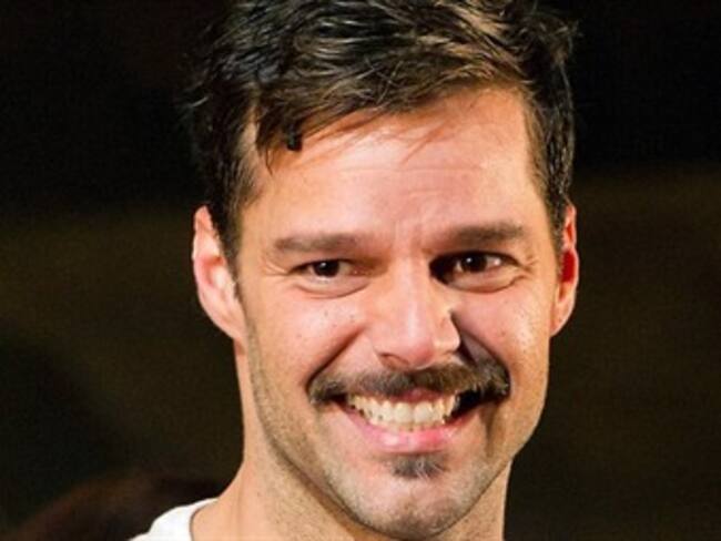 Negocian con Ricky Martin para el Festival Viña del Mar 2014