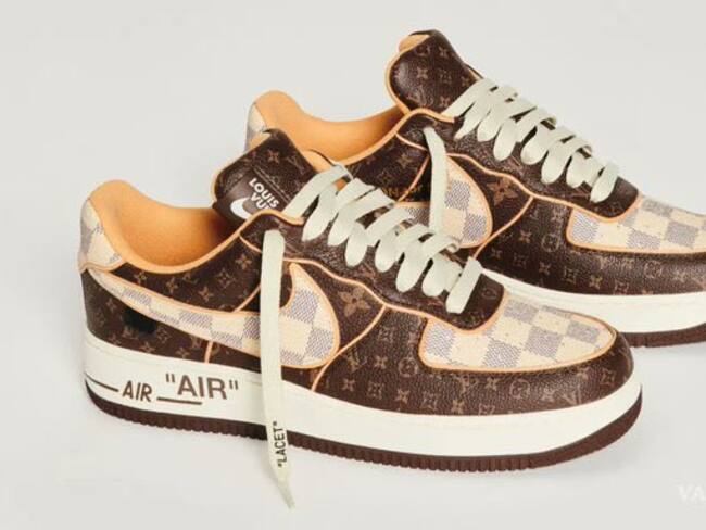 Detienen a mujer que robó junto a su pareja tenis Nike-Louis Vuitton de más de 1.2 millones en Polanco