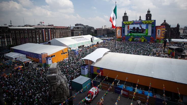 Inicia la fiesta del Mundial 2026 en el Fan Fest del Zócalo de la Ciudad de México, reporta lleno total