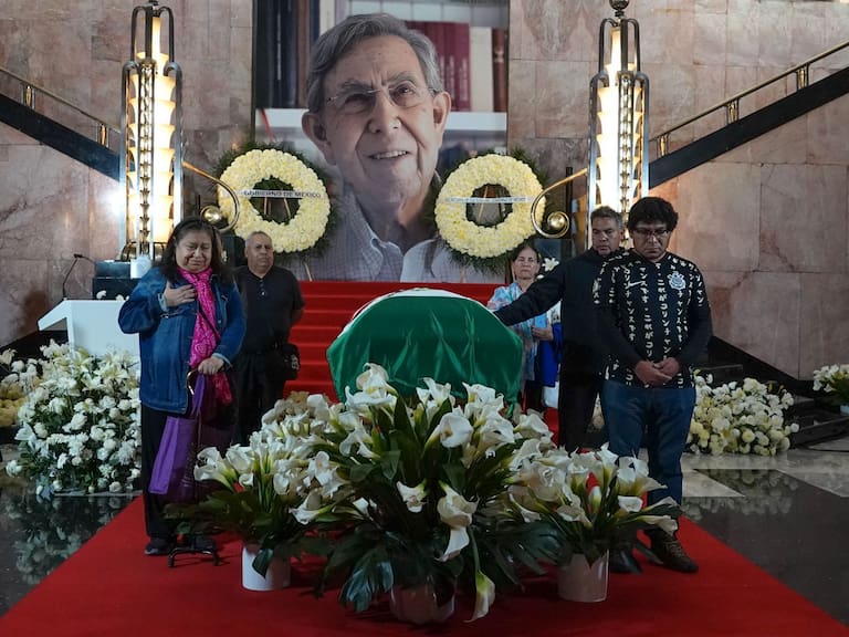 Realizan homenaje a Cuauhtémoc Cárdenas en Bellas Artes