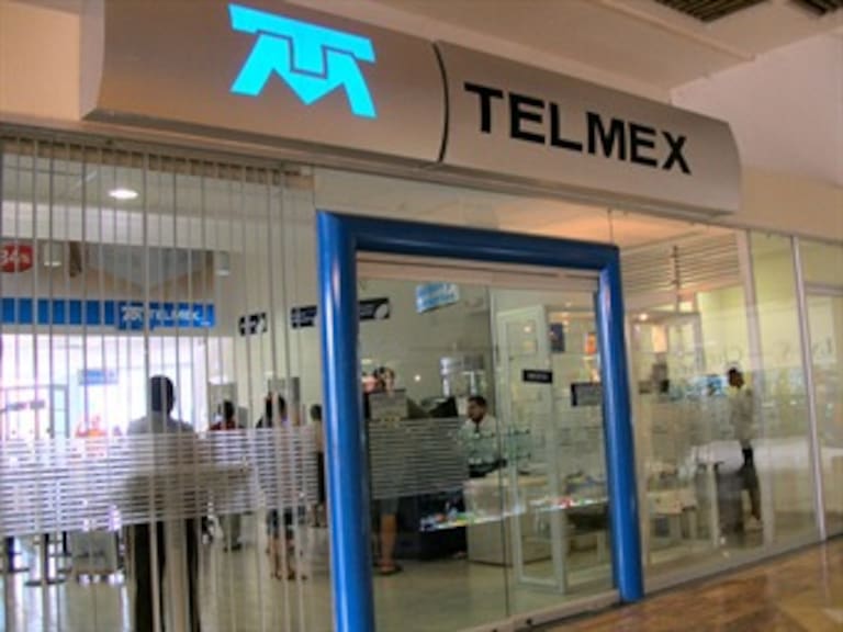 Iniciará Telcel su oferta pública para adquirir a Telmex