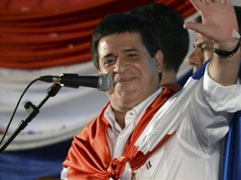 Cartes gana y partido Colorado vuelve al poder en Paraguay