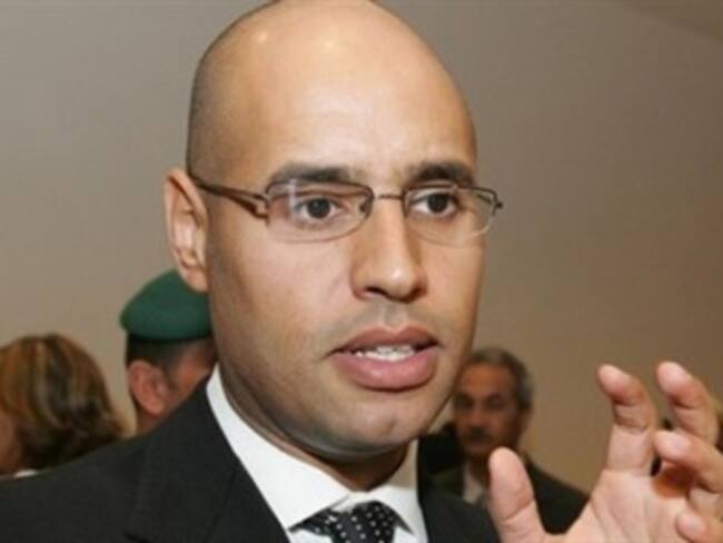 Afirma hijo de Gadafi que Libia pagó campaña de Sarkozy