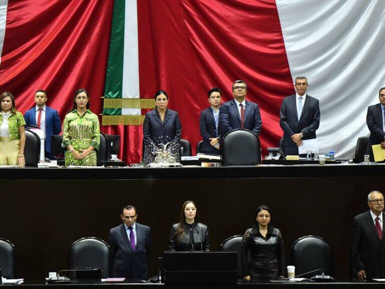 Oposición critica a AMLO por "desinvitar" a Poderes Legislativo y Judicial