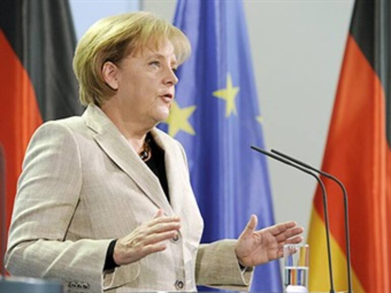 'El euro no está al borde del abismo', asegura Merkel