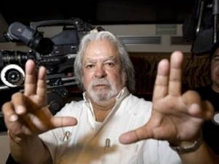 Externan famosos pésame a los hermanos Araiza por muerte de su padre