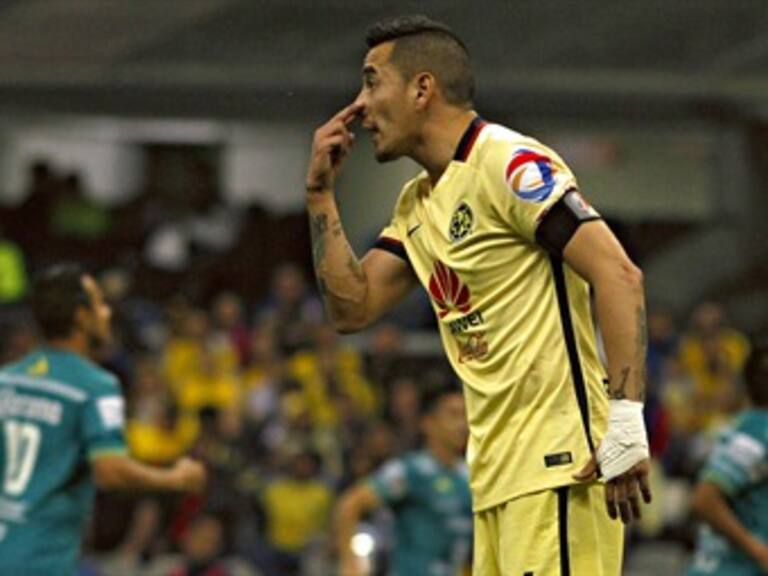 Sambueza se queda en América