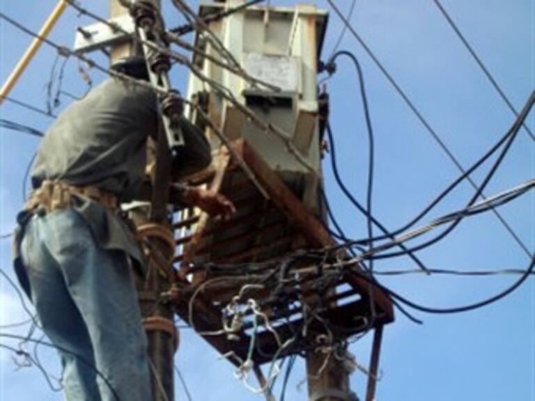 Necesaria revisión financiera a CFE: PRI