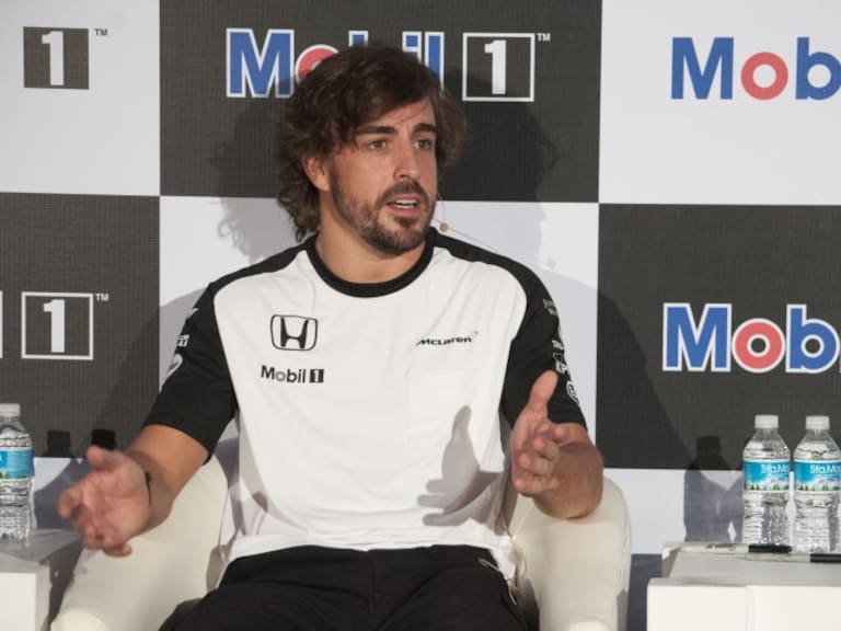 La prensa mundial considera que Fernando Alonso es el mejor piloto