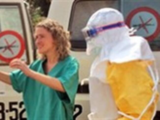 Repatriará EUA infectados por ébola a África