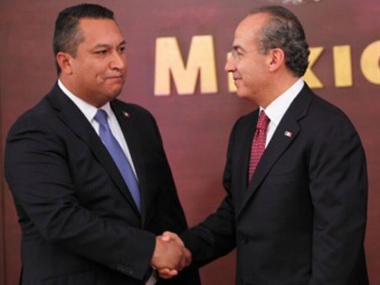 Nuevo titular, es un operador político leal, práctico y eficaz: Calderón