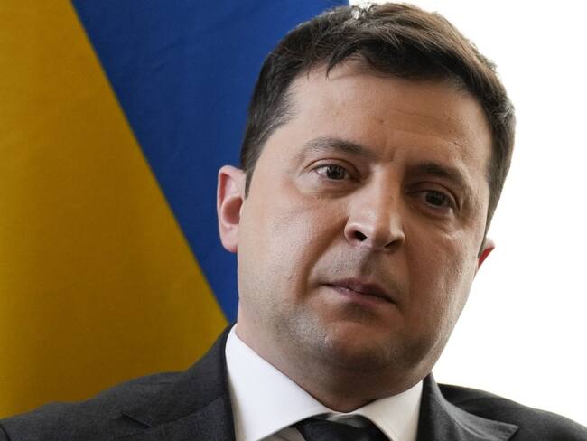 Ingresan fuerzas rusas a Kiev; Zelensky lamenta: nos hemos quedado solos