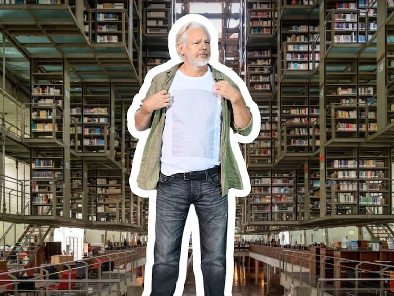 Mx - Julian Assange predice pérdida de libros por IA