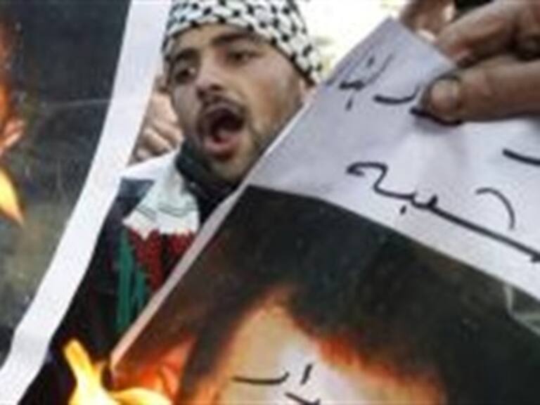 Llama gobierno sirio a diálogo nacional para próximo 10 de julio