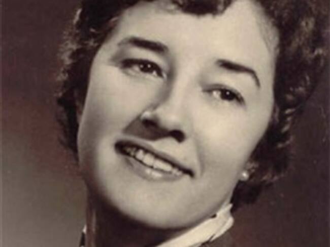 'La Reata' recuerda a la escritora española de novelas románticas, Corín Tellado