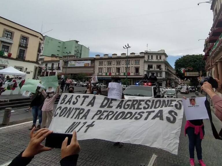 Periodistas protestan en Xalapa por el asesinato de Julio Valdivia