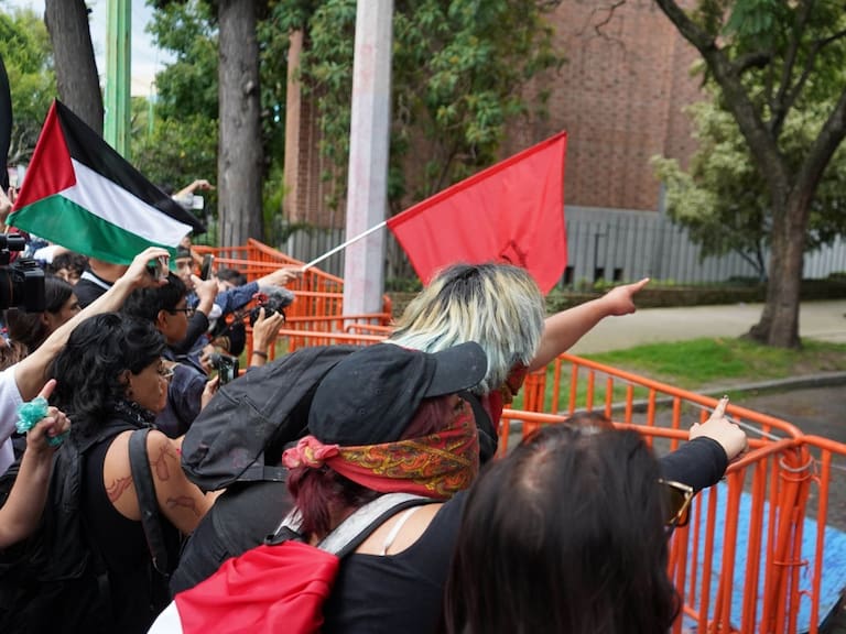 La periodista y escritora Silvia Cherem señaló que organizaciones sindicales y pro-Palestina se suman a manifestaciones y reciben presupuesto de Hamás e Irán. FOTO: GALO CAÑAS/CUARTOSCURO.COM