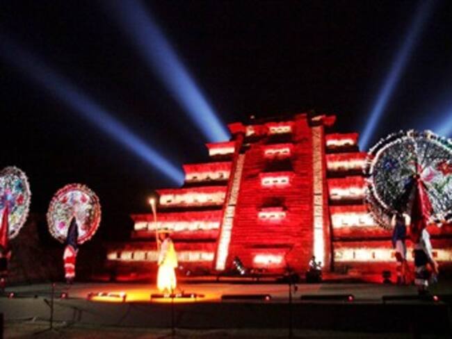 Realizan mantenimiento de carreteras previo a la Cumbre Tajín 2014