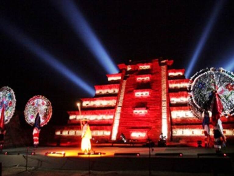 Realizan mantenimiento de carreteras previo a la Cumbre Tajín 2014