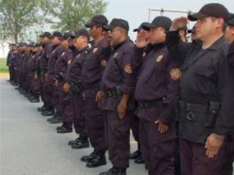 Presos, 46 policías de Santa Catarina, NL