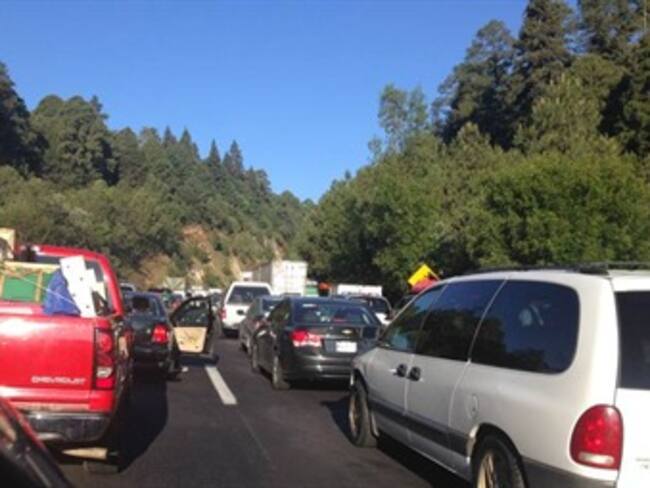 Chocan siete autos en la carretera México-Toluca