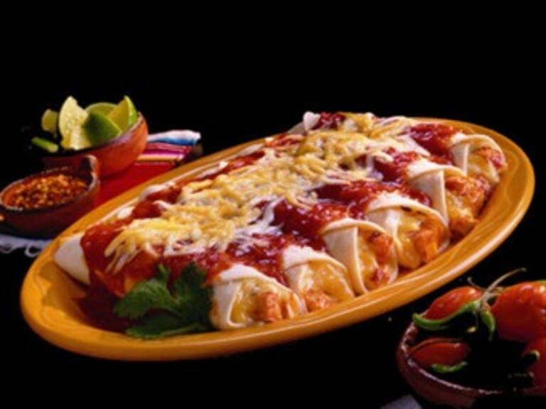 Logra Iztapalapa Récord Guinness con enchilada más grande del mundo