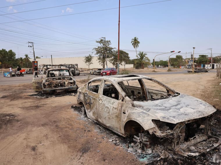 Claudia Sheinbaum dice que la estrategia de la “Guerra vs El Narco” no regresará pese a que los hechos podrían insinuar otra cosa.