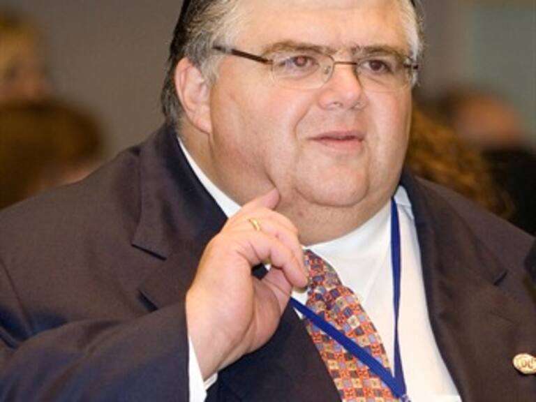 Desmiente Carstens problemas de salud