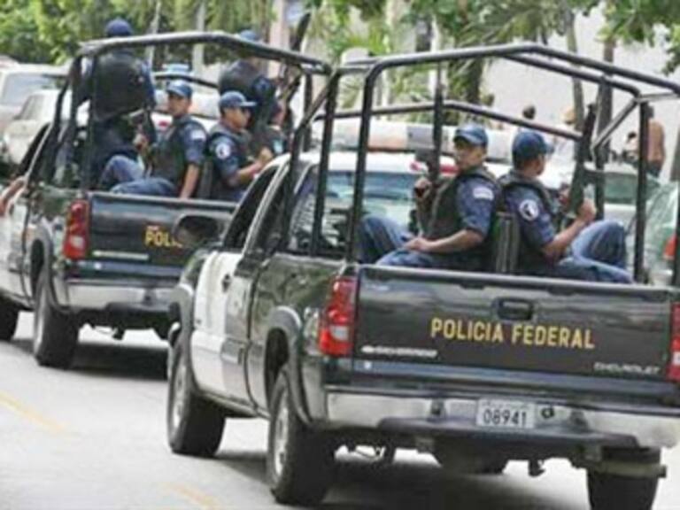 Trasladan a 'La Perra' y sus cómplices a penal de Nayarit