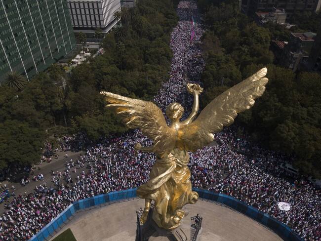 Marcha en defensa de la democracia exige equidad y se respete la ley en las próximas elecciones afirma Amado Avendaño
