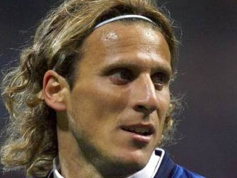 Intentó Real Madrid comprar a Diego Forlán