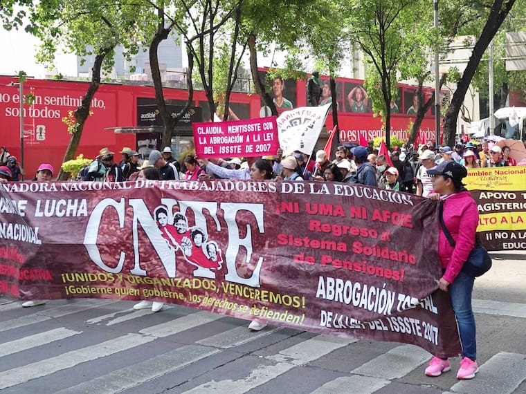 CNTE amenaza con paro indefinido durante el Mundial