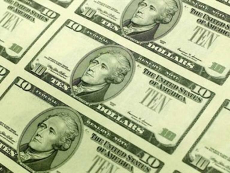 Venden dólar hasta en 13.67 pesos