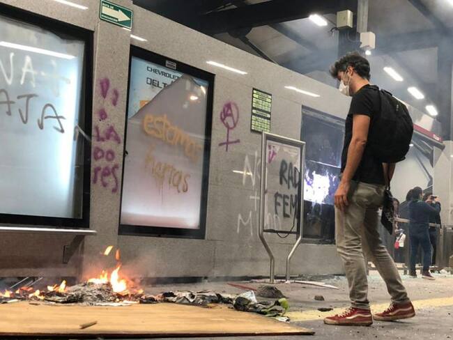 Vandalizan protesta contra la violencia hacia las mujeres