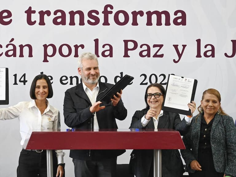 Colaboran SENER, CFE Y gobierno de Michoacán para llevar energía y acceso a internet a todo el estado