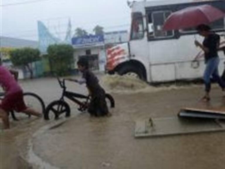 Humedad de 'Ingrid' y 'Manuel' causará intensas lluvias en el país