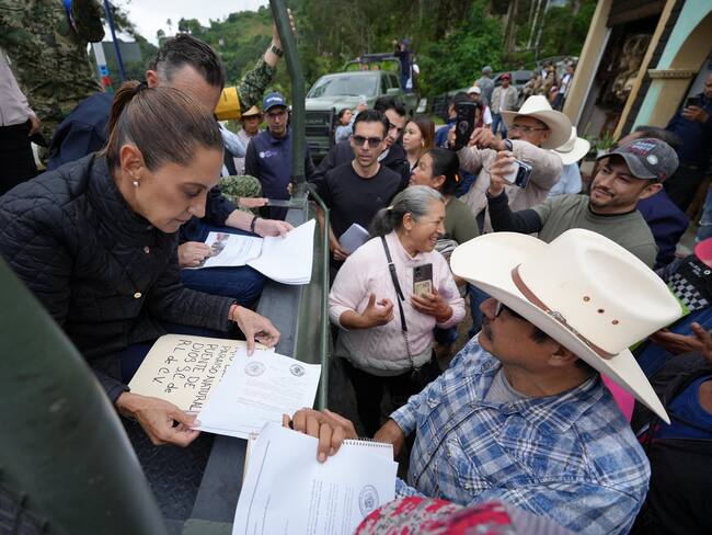 Visita Sheinbaum zonas afectadas de Querétaro e Hidalgo tras intensas lluvias