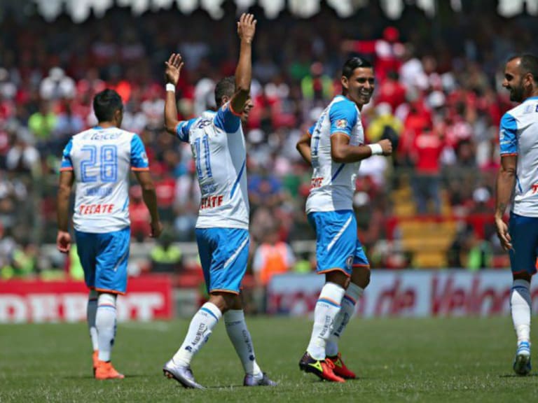 Cruz Azul vence a Toluca y depende de sí mismo para calificar a la Liguilla