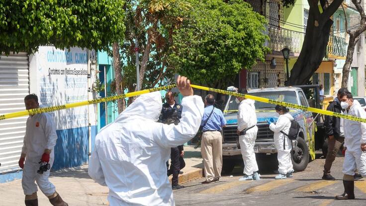 Cadáveres en México: servicios forenses recibieron 97 mil 920 en 2025