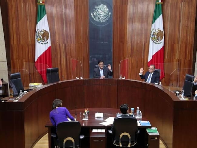 Partidos quieren evitar decisiones niveladoras del TEPJF: Javier Martín